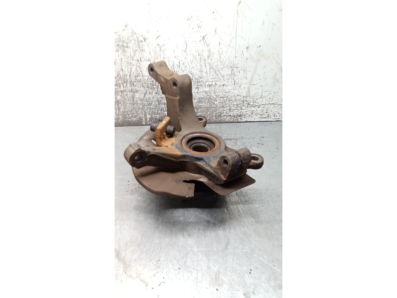 Recambio de mangueta delantera izquierda para kia carnival ii (gq) 2.9 crdi referencia OEM IAM   01