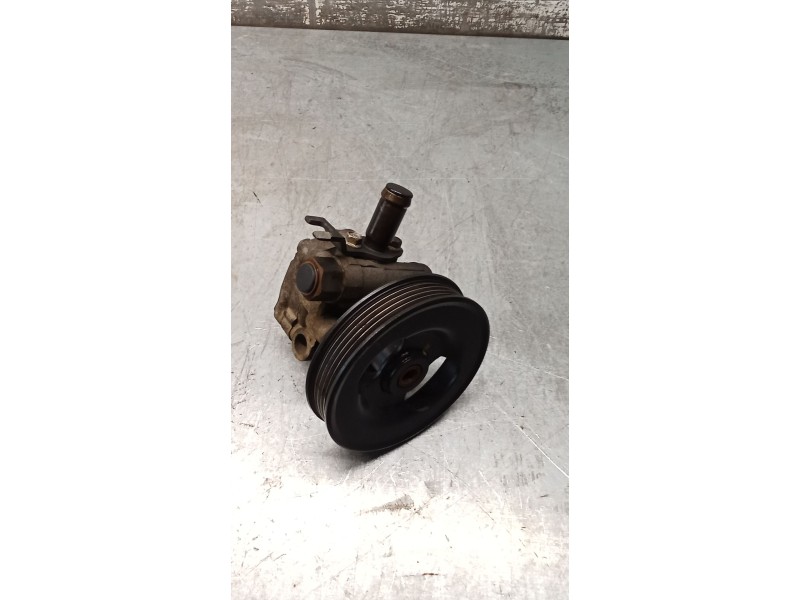 Recambio de bomba direccion para kia carnival ii (gq) 2.9 crdi referencia OEM IAM   01