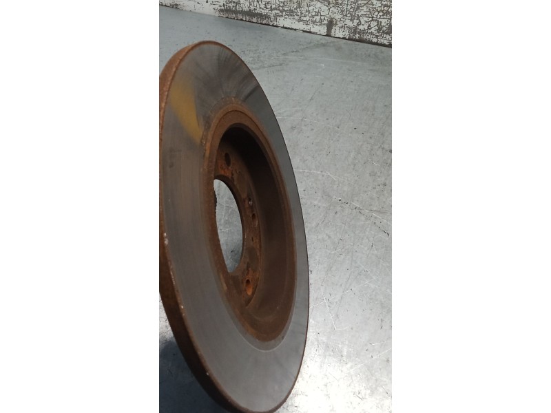 Recambio de disco freno trasero para kia ceed tourer (cd) 1.6 crdi 115 referencia OEM IAM   18