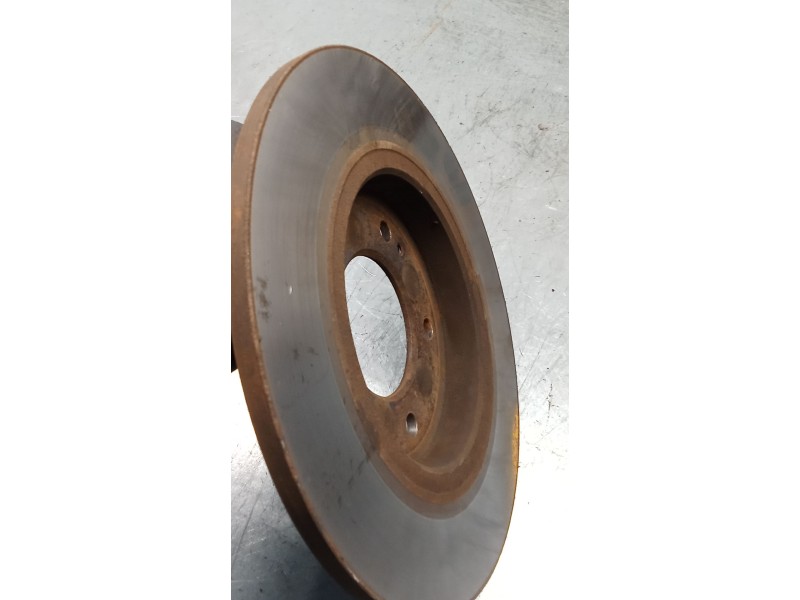 Recambio de disco freno trasero para kia ceed tourer (cd) 1.6 crdi 115 referencia OEM IAM   18
