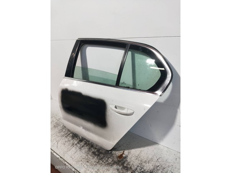 Recambio de puerta trasera izquierda para skoda suberb (3t4) exclusive referencia OEM IAM 3T5833055  4P