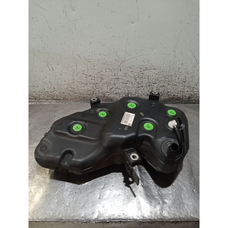 Recambio de deposito combustible para kia ceed tourer (cd) 1.6 crdi 115 referencia OEM IAM   ADBLUE