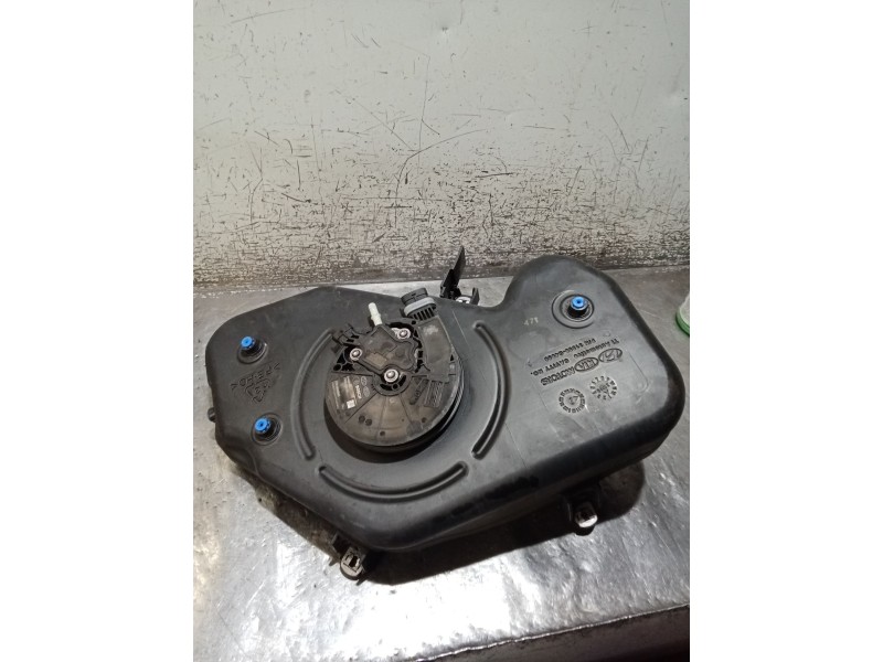 Recambio de deposito combustible para kia ceed tourer (cd) 1.6 crdi 115 referencia OEM IAM   ADBLUE