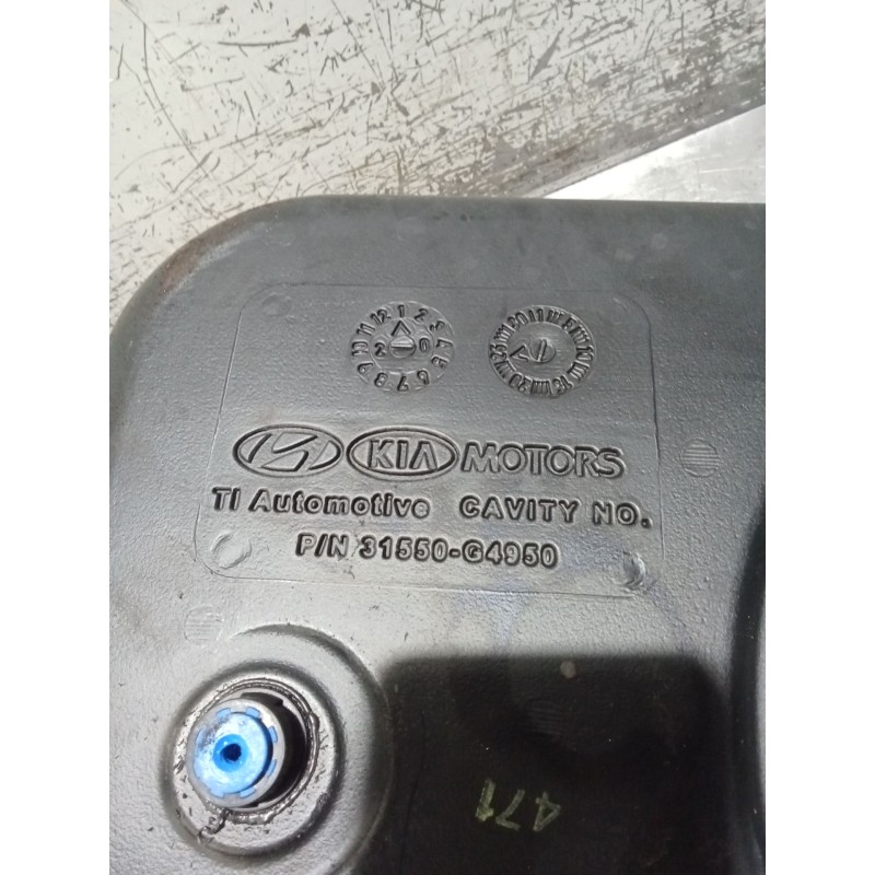 Recambio de deposito combustible para kia ceed tourer (cd) 1.6 crdi 115 referencia OEM IAM   ADBLUE