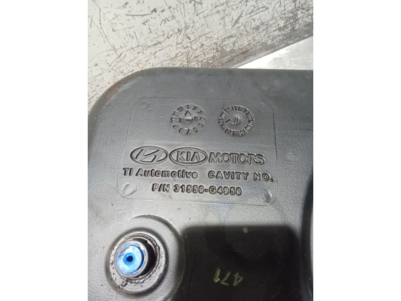 Recambio de deposito combustible para kia ceed tourer (cd) 1.6 crdi 115 referencia OEM IAM   ADBLUE