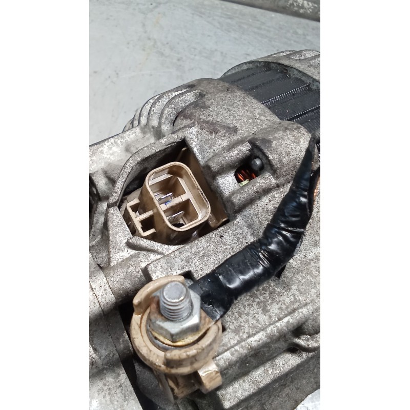 Recambio de alternador para kia carnival ii (gq) 2.9 crdi referencia OEM IAM 373004X503 TA000A61201 CAL32114GS 01 110A