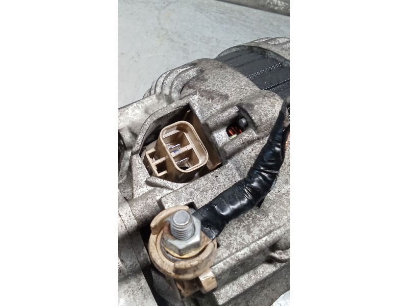 Recambio de alternador para kia carnival ii (gq) 2.9 crdi referencia OEM IAM 373004X503 TA000A61201 CAL32114GS 01 110A
