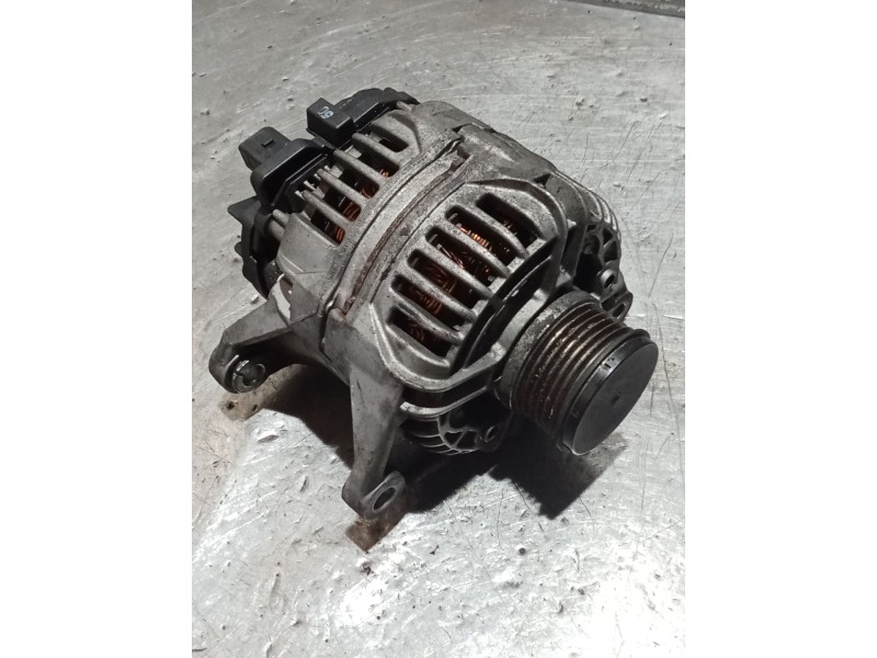 Recambio de alternador para iveco daily iv caja/chasis 35c15 referencia OEM IAM   