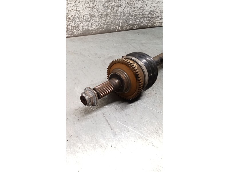 Recambio de transmision delantera izquierda para kia carnival ii (gq) 2.9 crdi referencia OEM IAM CNVJ3MT  01