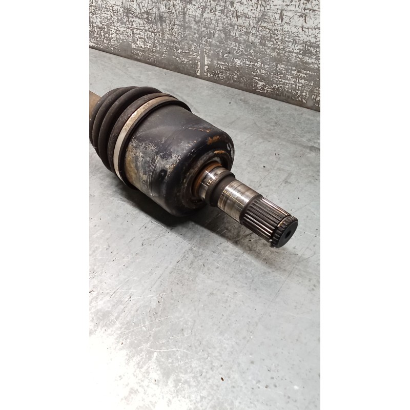 Recambio de transmision delantera izquierda para kia carnival ii (gq) 2.9 crdi referencia OEM IAM CNVJ3MT  01