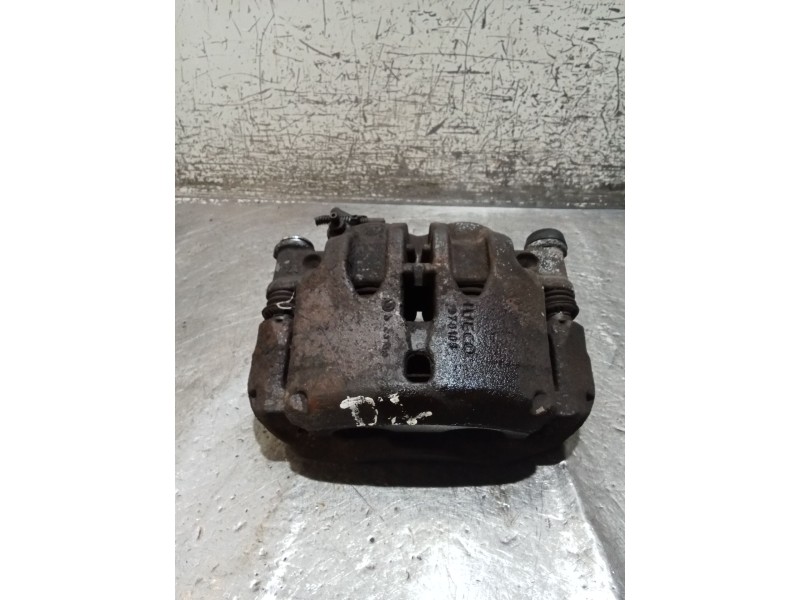 Recambio de pinza freno delantera izquierda para iveco daily iv caja/chasis 35c15 referencia OEM IAM   