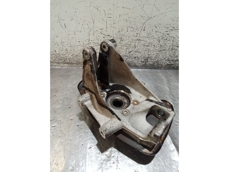 Recambio de mangueta trasera izquierda para audi r8 (422, 423) 4.2 fsi quattro referencia OEM IAM   