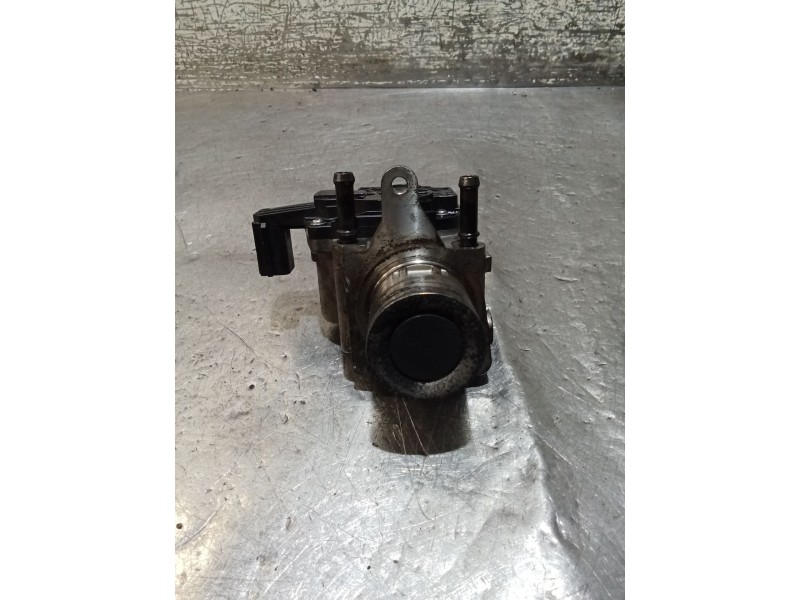 Recambio de valvula egr para kia ceed tourer (cd) 1.6 crdi 115 referencia OEM IAM   