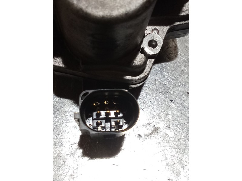 Recambio de valvula egr para kia ceed tourer (cd) 1.6 crdi 115 referencia OEM IAM   