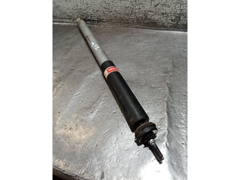 Recambio de amortiguador trasero izquierdo para honda civic viii hatchback (fn, fk) 2.2 ctdi (fk3) referencia OEM IAM   