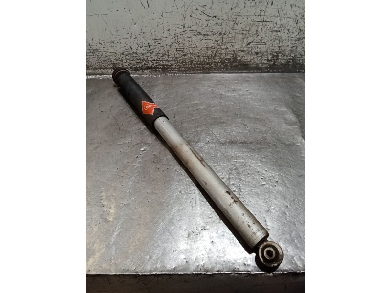 Recambio de amortiguador trasero derecho para honda civic viii hatchback (fn, fk) 2.2 ctdi (fk3) referencia OEM IAM   