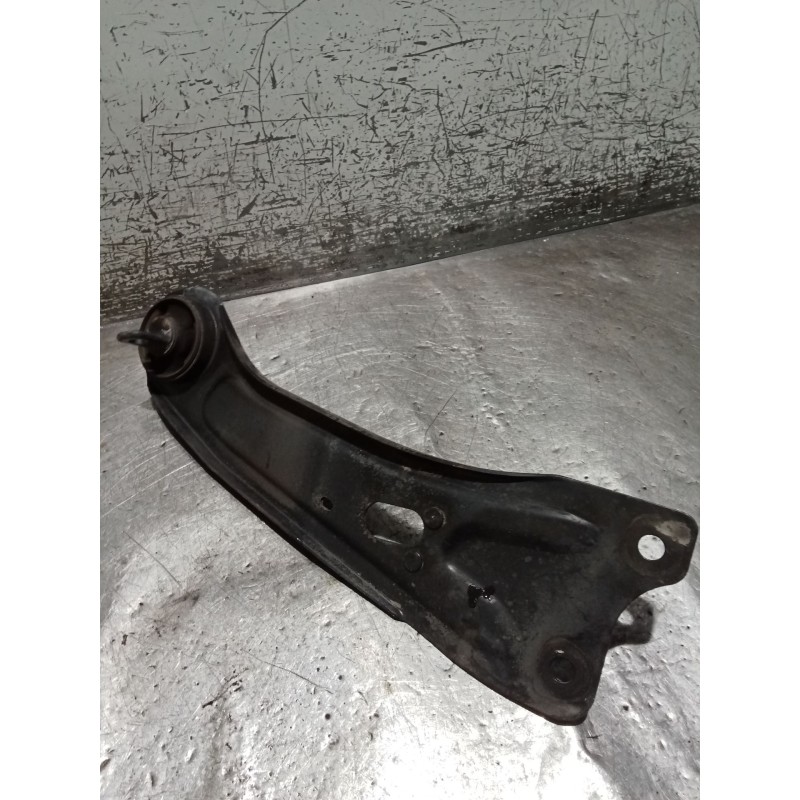 Recambio de brazo suspension inferior trasero izquierdo para kia ceed tourer (cd) 1.6 crdi 115 referencia OEM IAM   