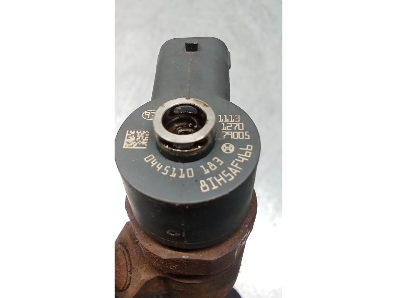 Recambio de inyector para fiat linea (323_, 110_) 1.3 d multijet (323axb11, 323axb1a) referencia OEM IAM 0445110183  BOSCH