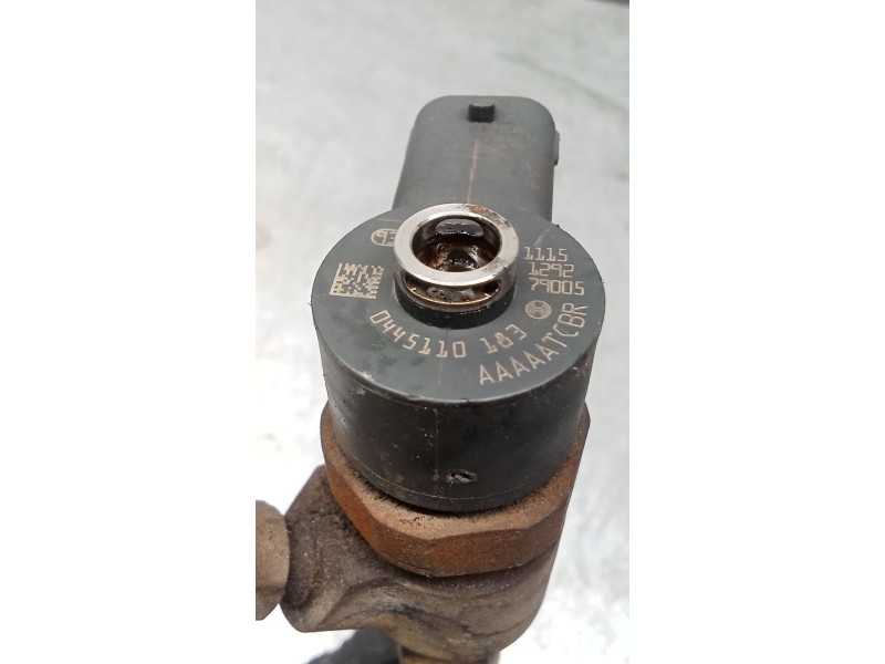 Recambio de inyector para fiat linea (323_, 110_) 1.3 d multijet (323axb11, 323axb1a) referencia OEM IAM 0445110183  BOSCH