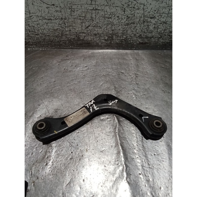 Recambio de brazo suspension superior trasero izquierdo para kia ceed tourer (cd) 1.6 crdi 115 referencia OEM IAM   