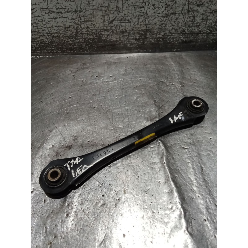 Recambio de brazo suspension inferior trasero derecho para kia ceed tourer (cd) 1.6 crdi 115 referencia OEM IAM   