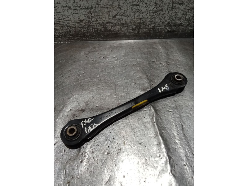 Recambio de brazo suspension inferior trasero derecho para kia ceed tourer (cd) 1.6 crdi 115 referencia OEM IAM   