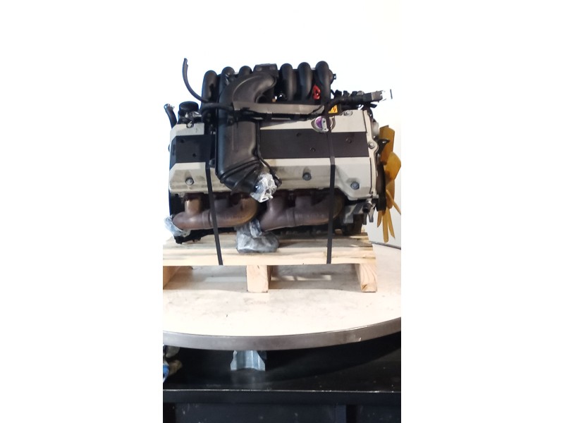 Recambio de motor completo para mercedes-benz clase c (w202) c 280 (202.028) referencia OEM IAM 104 941  1204631