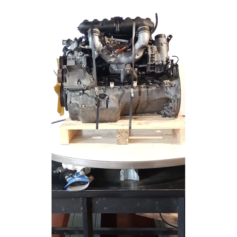 Recambio de motor completo para mercedes-benz clase c (w202) c 280 (202.028) referencia OEM IAM 104 941  1204631
