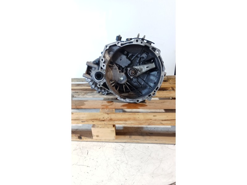 Recambio de caja cambios para kia carnival ii (gq) 2.9 crdi referencia OEM IAM Y040407173 5V 