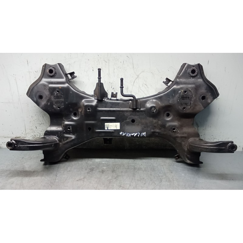 Recambio de puente delantero para kia ceed tourer (cd) 1.6 crdi 115 referencia OEM IAM 62401J7AA0 CUNA 18