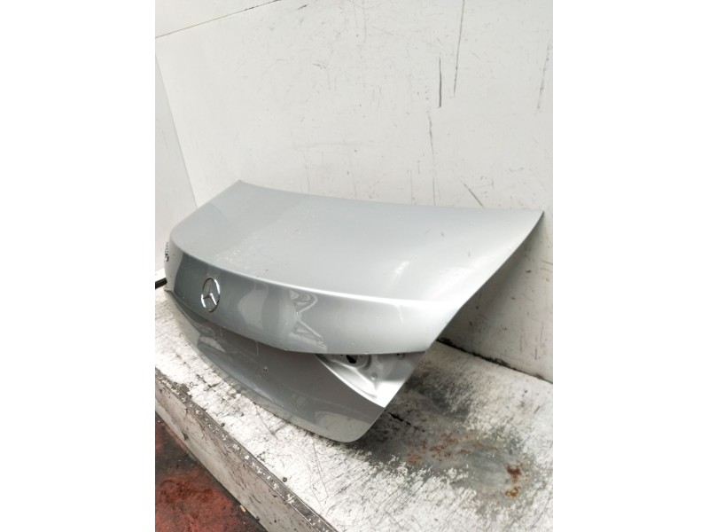 Recambio de tapa maletero para mercedes-benz clase c (w206) c 200 d (206.003) referencia OEM IAM   