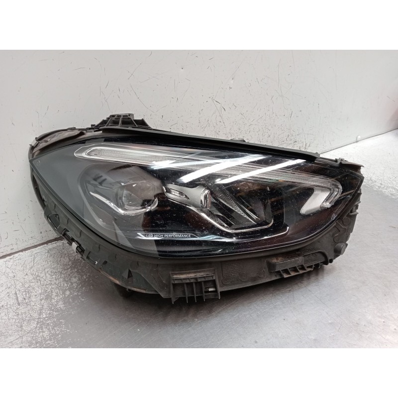 Recambio de faro derecho para mercedes-benz clase c (w206) c 200 d (206.003) referencia OEM IAM A2069067203 A2239006230. A223902