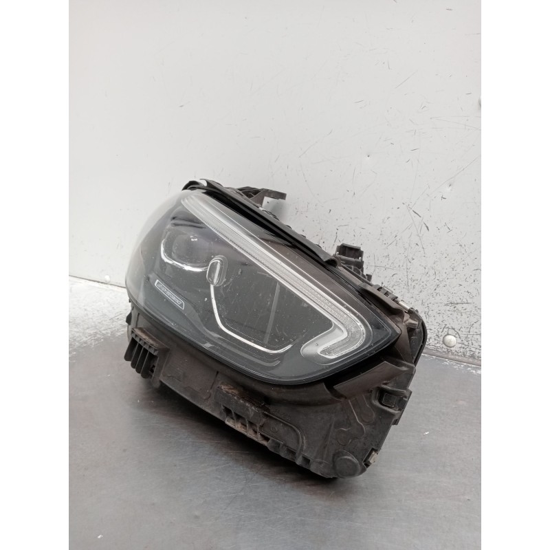 Recambio de faro derecho para mercedes-benz clase c (w206) c 200 d (206.003) referencia OEM IAM A2069067203 A2239006230. A223902