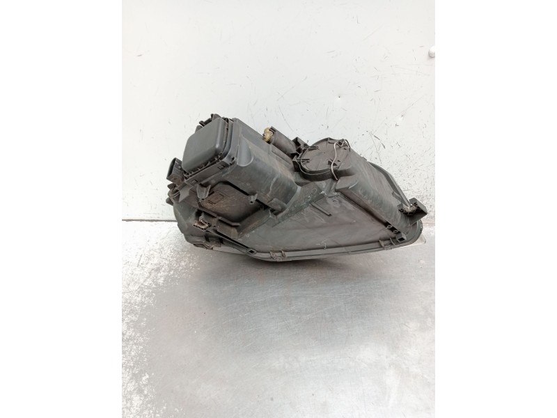Recambio de faro izquierdo para audi a3 (8p1) 2.0 tdi 16v referencia OEM IAM 0301206201 8P0941003K 