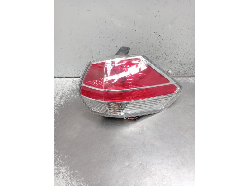 Recambio de piloto trasero derecho para nissan x-trail iii (t32_, t32r, t32rr) 1.6 dci all mode 4x4-i (nt32) referencia OEM IAM 
