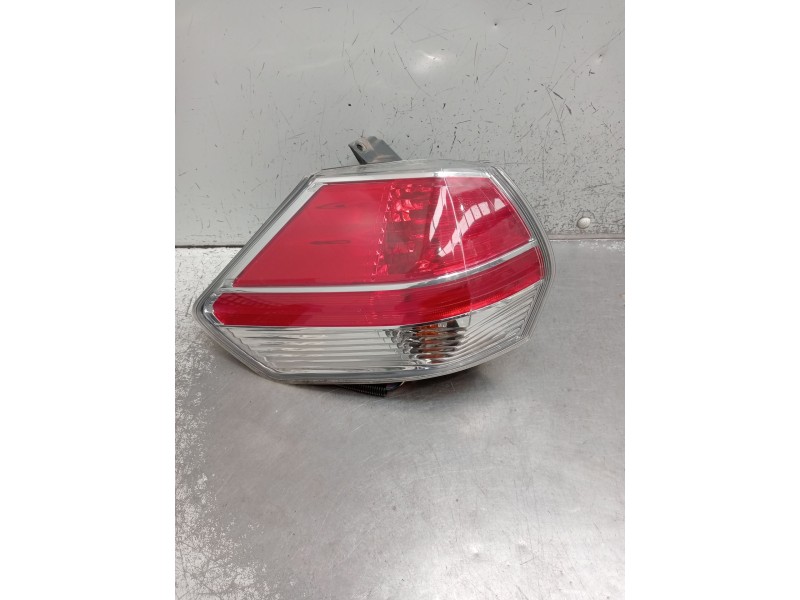 Recambio de piloto trasero izquierdo para nissan x-trail iii (t32_, t32r, t32rr) 1.6 dci all mode 4x4-i (nt32) referencia OEM IA
