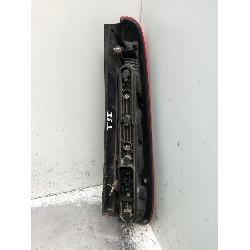 Recambio de piloto trasero izquierdo para ford focus c-max (dm2) 1.6 tdci referencia OEM IAM   2003