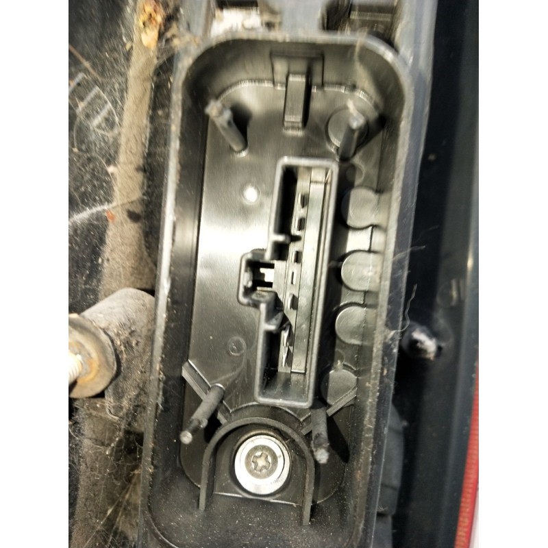 Recambio de piloto trasero izquierdo para ford focus c-max (dm2) 1.6 tdci referencia OEM IAM   2003