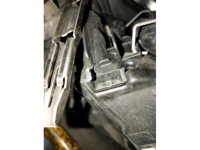 Recambio de faro izquierdo para renault megane iii grandtour (kz0/1) 1.5 dci (kz09, kz0d, kz1g, kz29, kz14, kz1w, kz10, kz1f,...