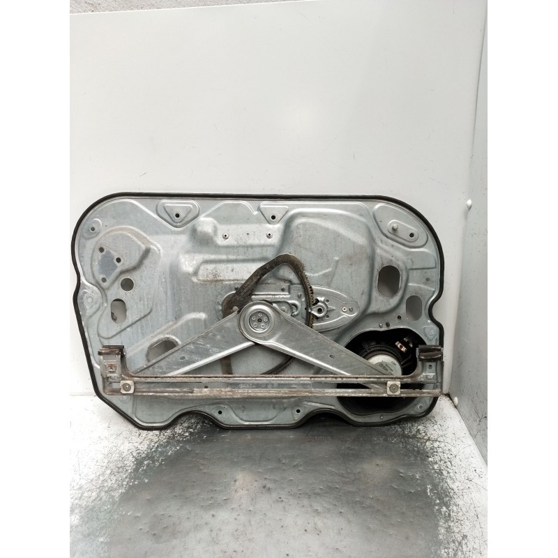 Recambio de elevalunas delantero derecho para ford focus c-max (dm2) 1.6 tdci referencia OEM IAM RM51R203A28BL 5P 2003