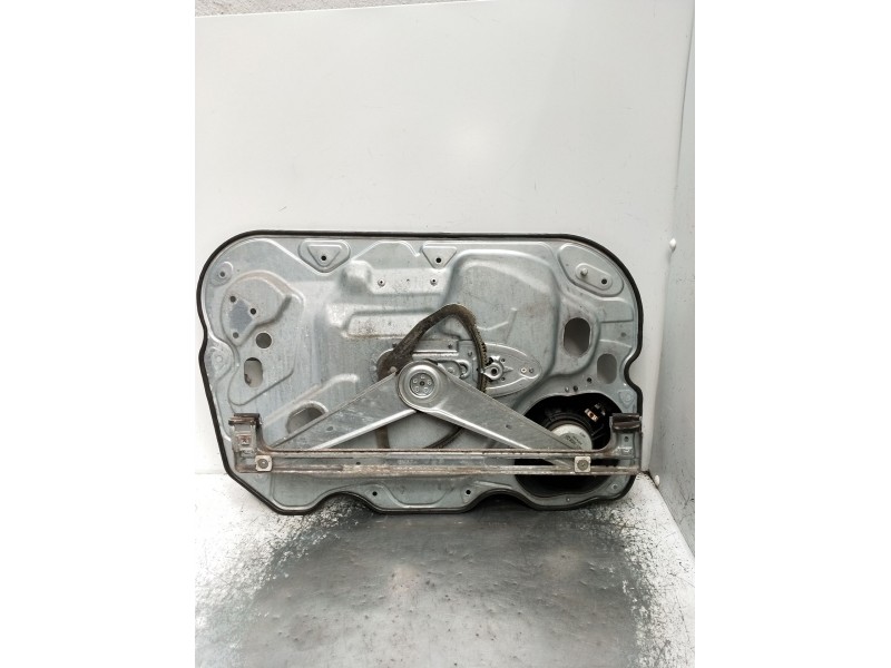 Recambio de elevalunas delantero derecho para ford focus c-max (dm2) 1.6 tdci referencia OEM IAM RM51R203A28BL 5P 2003