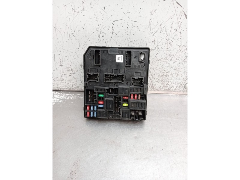 Recambio de caja reles / fusibles para nissan x-trail iii (t32_, t32r, t32rr) 1.6 dci all mode 4x4-i (nt32) referencia OEM IAM 2