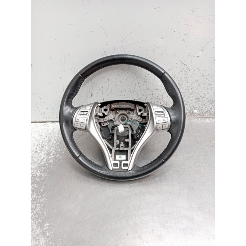 Recambio de volante para nissan x-trail iii (t32_, t32r, t32rr) 1.6 dci all mode 4x4-i (nt32) referencia OEM IAM   