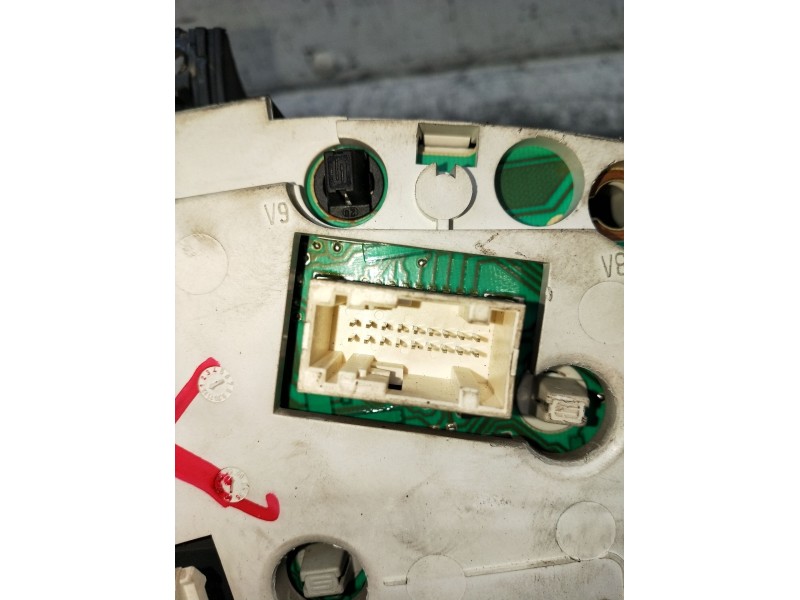 Recambio de cuadro instrumentos para peugeot 206 hatchback (2a/c) 1.6 i referencia OEM IAM 9634961180 06031989901 1998