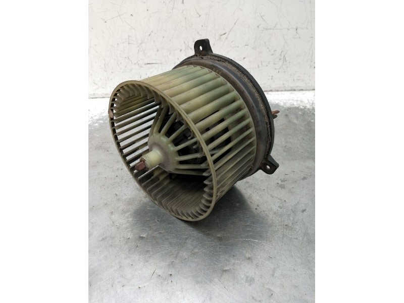 Recambio de motor calefaccion para peugeot 309 i (10c, 10a) 1.4 referencia OEM IAM 210540170F  1985