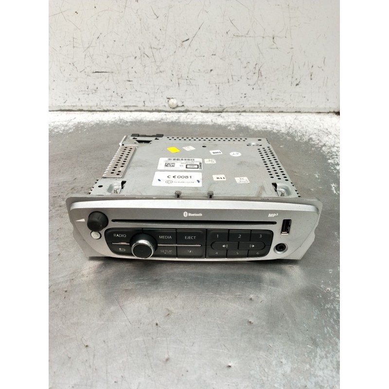 Recambio de sistema audio / radio cd para renault megane iii grandtour (kz0/1) 1.5 dci (kz09, kz0d, kz1g, kz29, kz14, kz1w, kz10