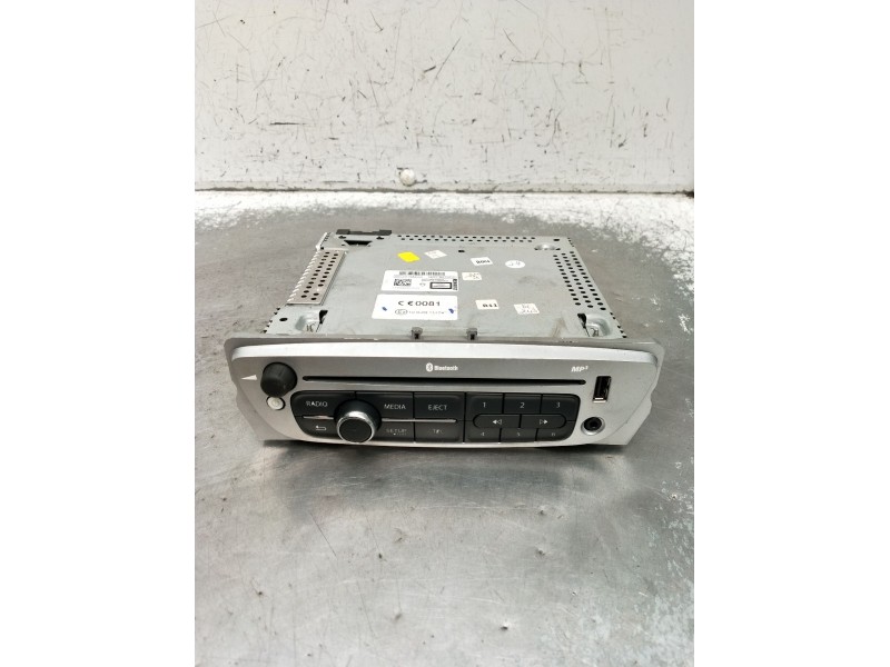 Recambio de sistema audio / radio cd para renault megane iii grandtour (kz0/1) 1.5 dci (kz09, kz0d, kz1g, kz29, kz14, kz1w, kz10