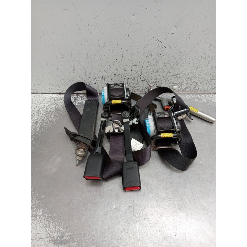 Recambio de juego cinturones delantero para nissan x-trail iii (t32_, t32r, t32rr) 1.6 dci all mode 4x4-i (nt32) referencia OEM 