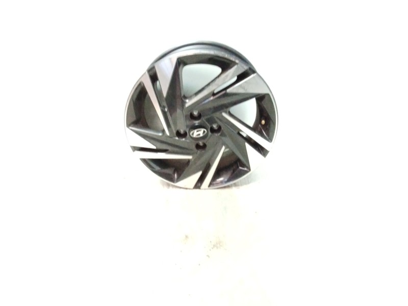Recambio de juego llantas para hyundai i20 klass referencia OEM IAM 6J16 5291000200 