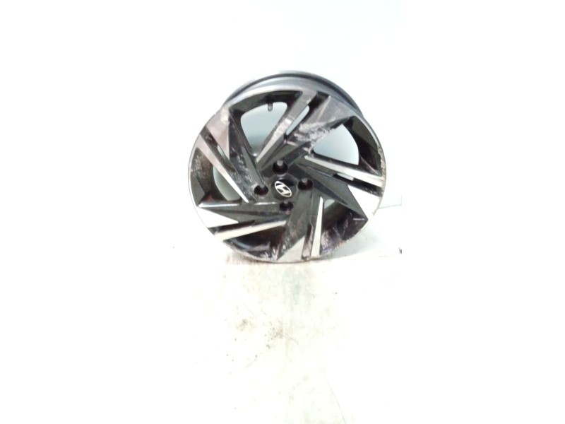 Recambio de juego llantas para hyundai i20 klass referencia OEM IAM 6J16 5291000200 